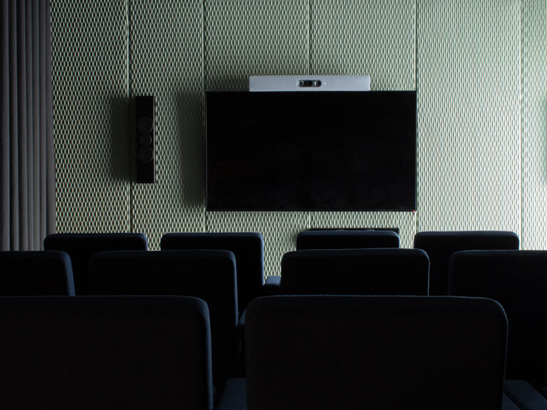 C812 - Cinema 02
